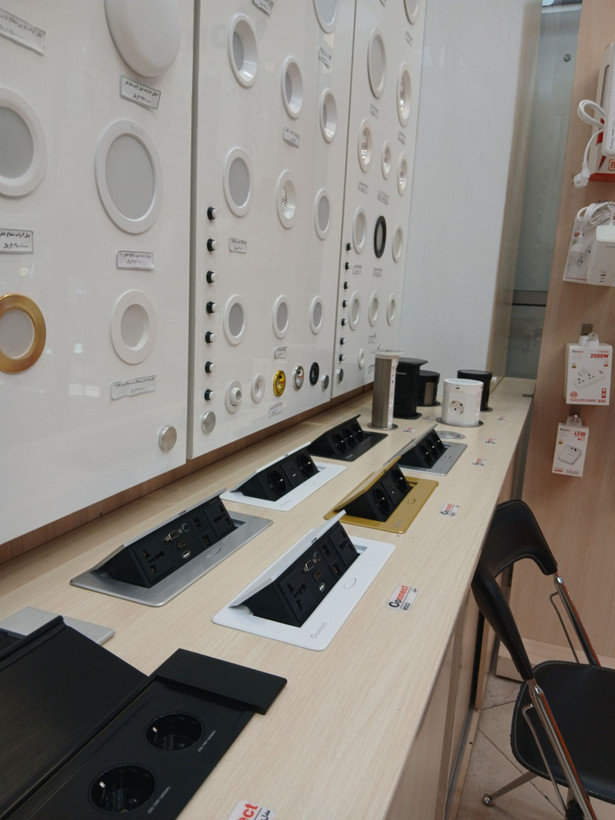پریز توکار کابینتی کانکت مدل M201
