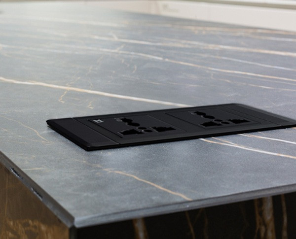 پریز برقی توکار ملونی کد ۱0150