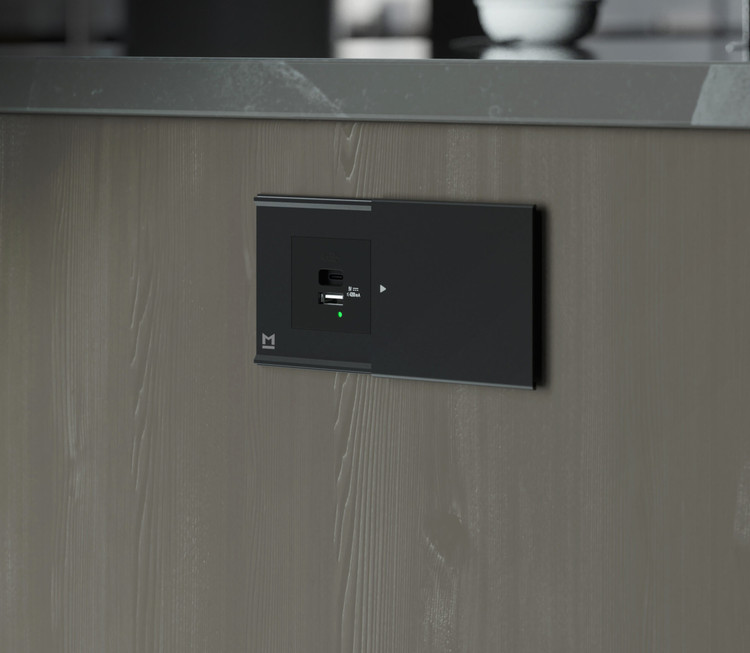 پریز کابینتی توکار ملونی مدل 101۷۸